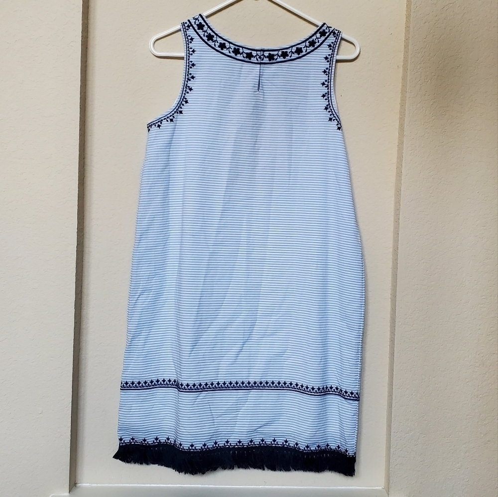 Vineyard Vines Breezy Stripe Embroidered Shift Dress Size 4 - Picture 2 of 4